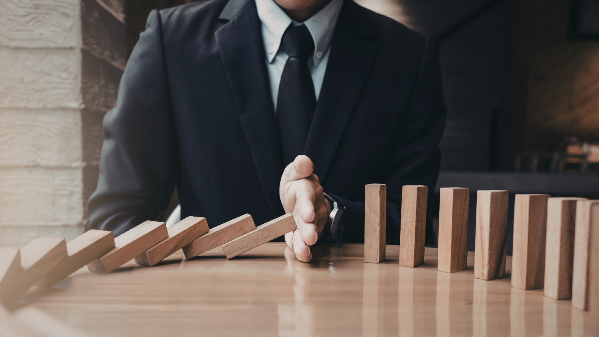 First Impressions in the Digital Workplace: An AI-Powered Advantage 