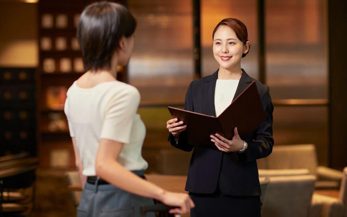 Service Excellence & Customer Service